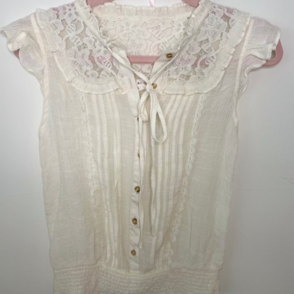 White/Cream Ruffle Top - Picture 3 of 7